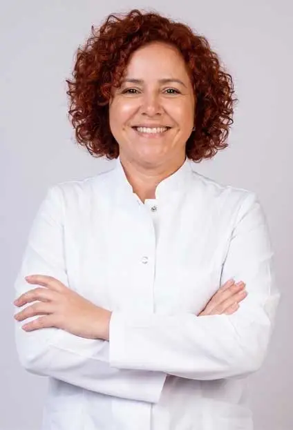 Dra. Simone Peres